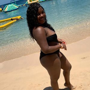 Meet your Posher, Ali